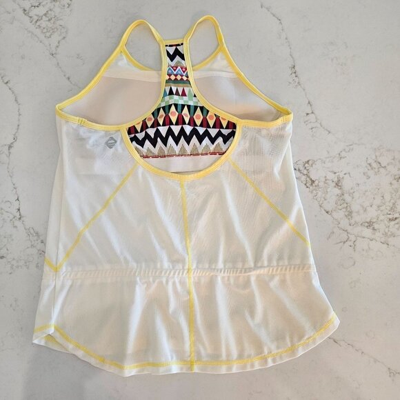Adedge Peformance Intrepid White Yellow Trim Tennis Tank Top, Size Medium - Picture 5 of 8